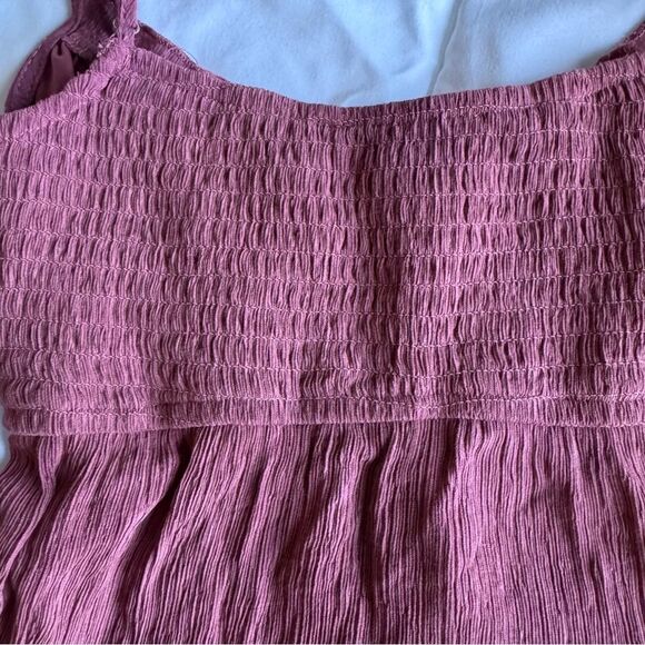 RSQ Mauve Ruffled Top - Picture 6 of 7